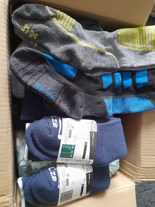 Hanorace, tricouri, pantaloni 10-14ani