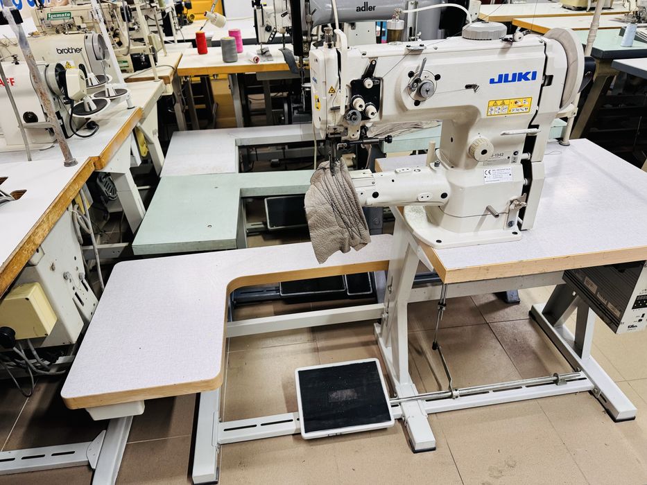 Masina de cusut triplu tr Juki LS 1342 cu brat gros grafiar mare