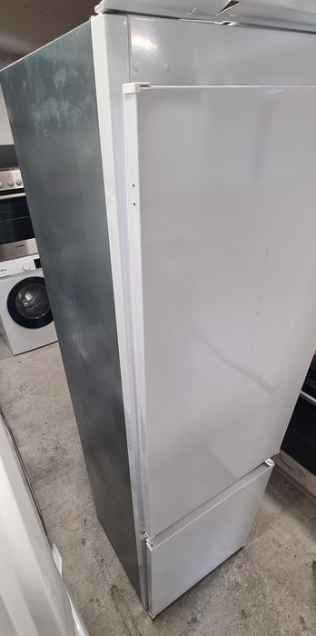 Комбиниран хладилник за вграждане  Whirlpool ART 6500/A+