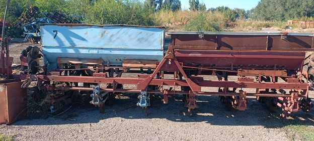 сеялка сельхоз разукомплектованная