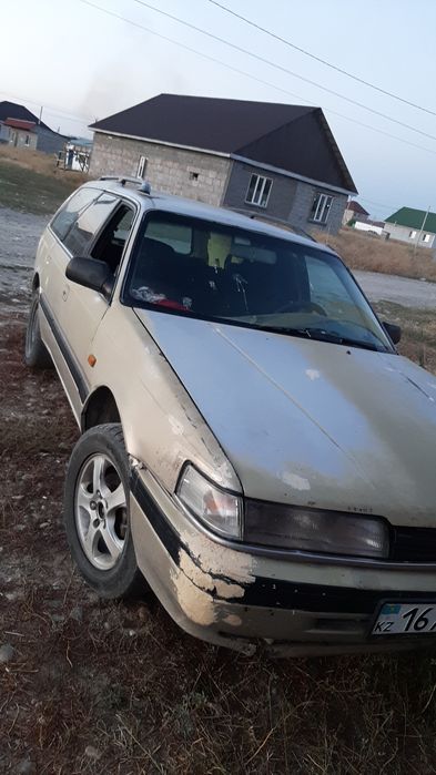 Мазда универсаль