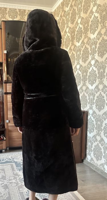 Мутоновая шуба продам