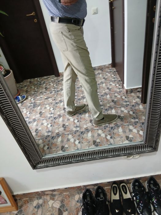 Pantaloni barbati marca C&A din in masura XL stare perfecta
