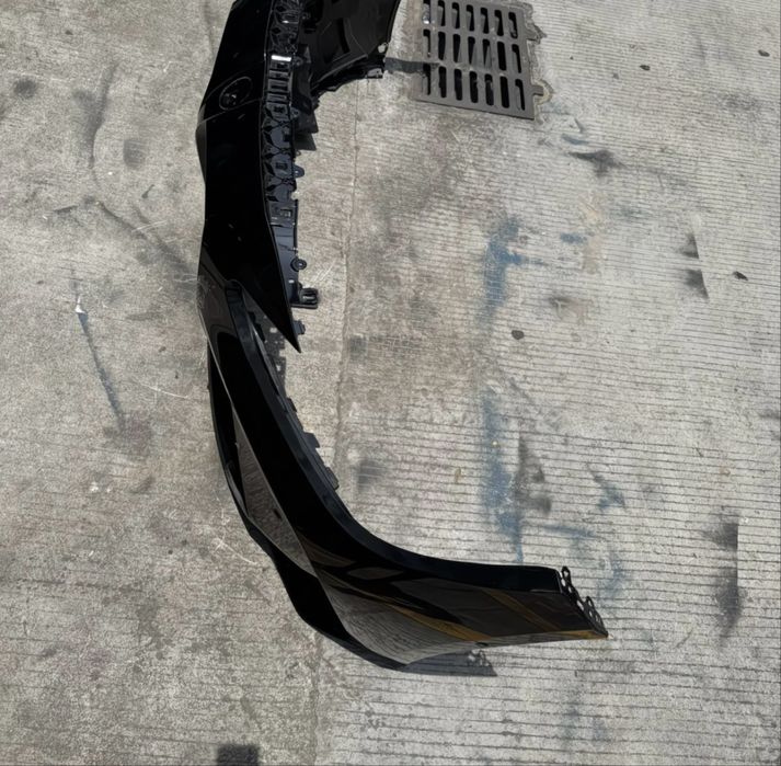 передний бампер BMW M4 G82