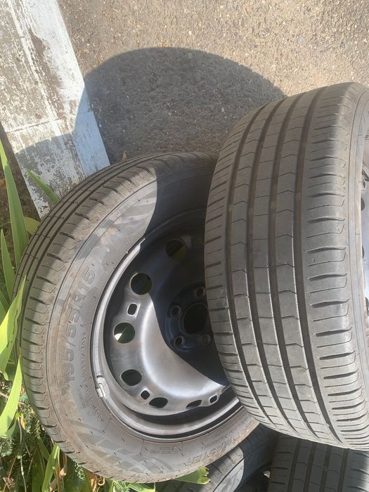 Roți 195/55 R15 vară cu jante de oțel