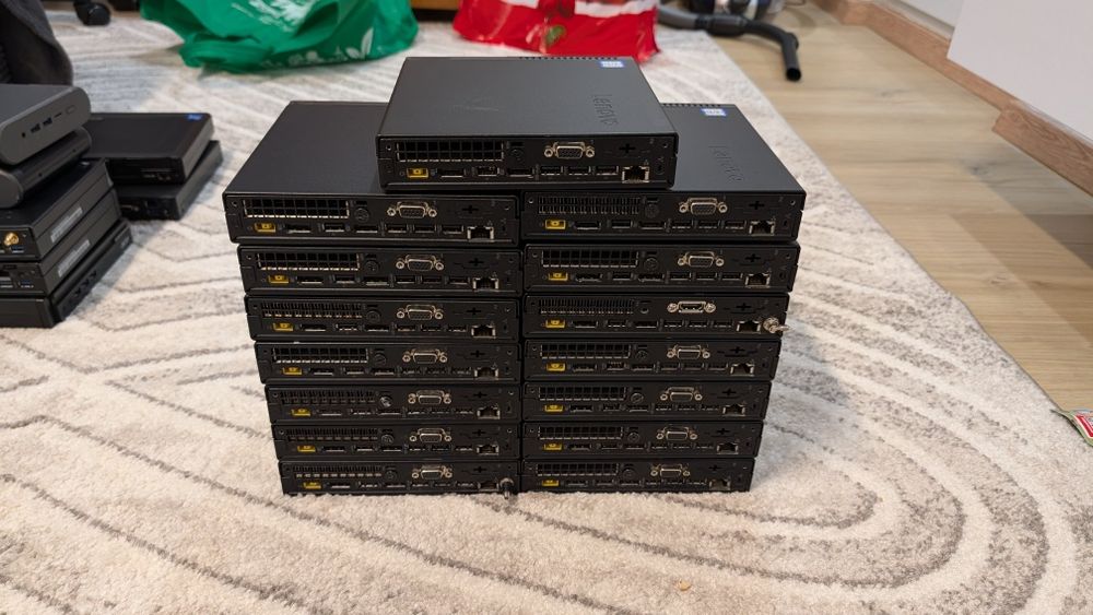 Mini PC Lenovo ThinkCentre M710q Tiny - i5 Gen 7, 8GB RAM, 256GB NVMe