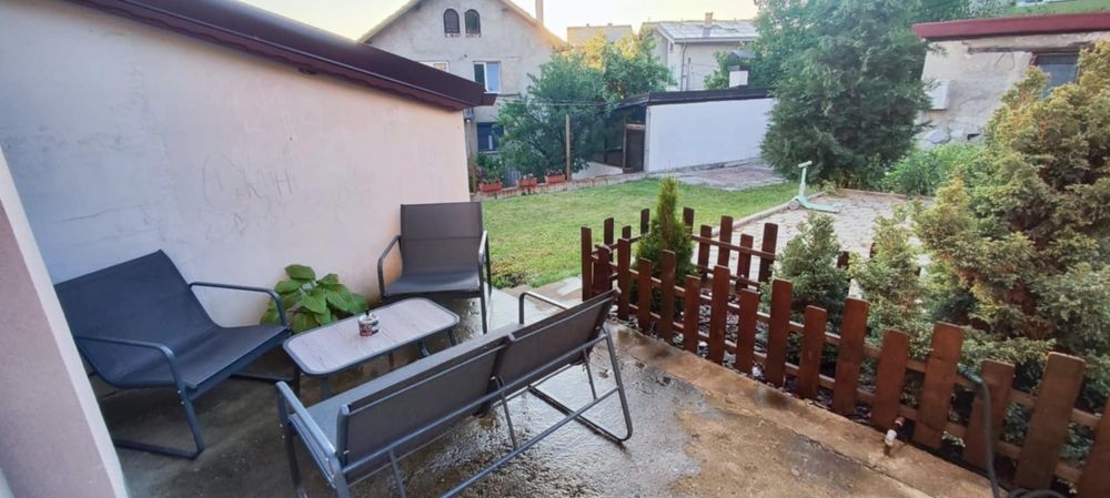 Самостоятелна къща кв. Димова махала