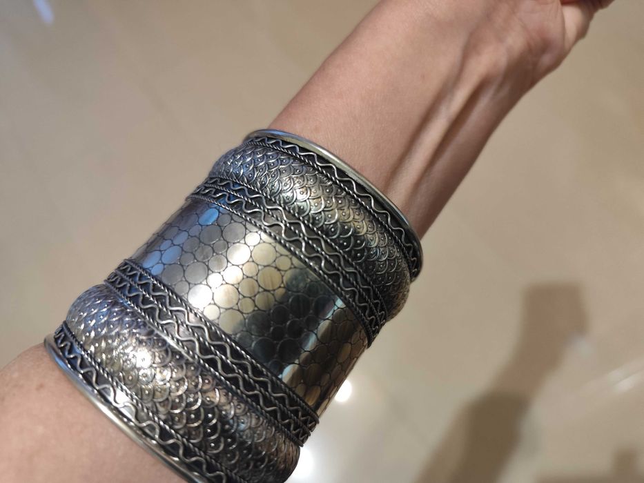 метална гривна в сребрист цвят "Bijou Brigitte"