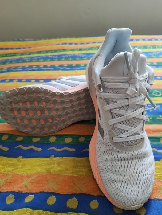 Оригинални маратонки ADIDAS