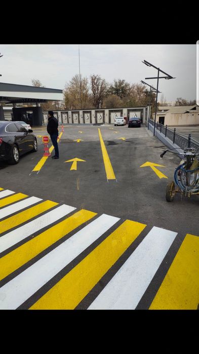 Дорожная разметка.Razmetka.стоянки дворы дороги