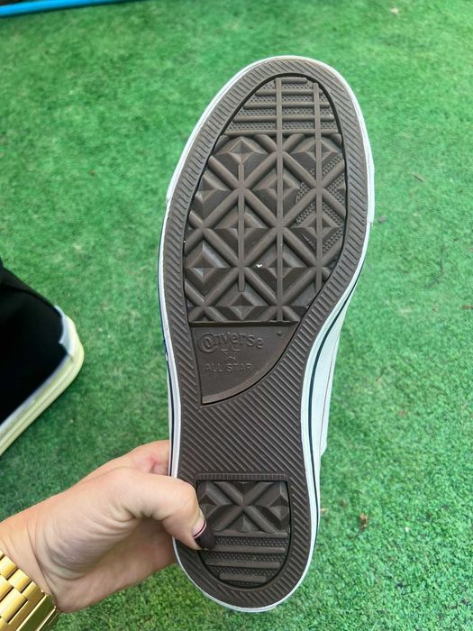 Converse originali din piele