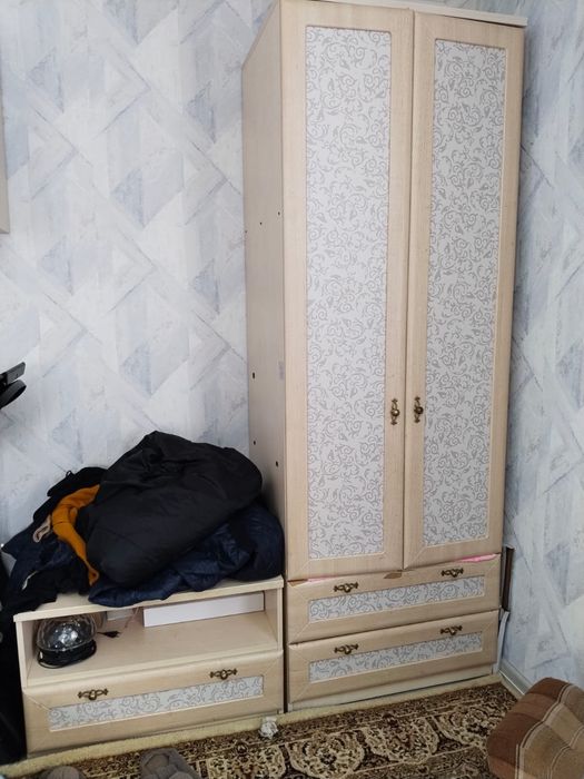 Отдам даром шкафы