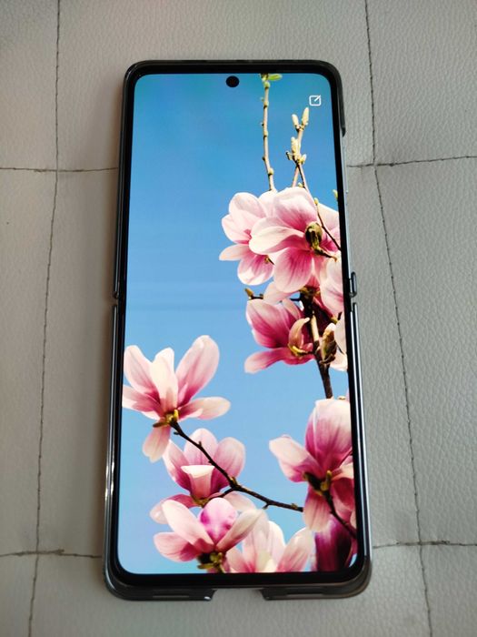 Телефон huawei p50 pocket