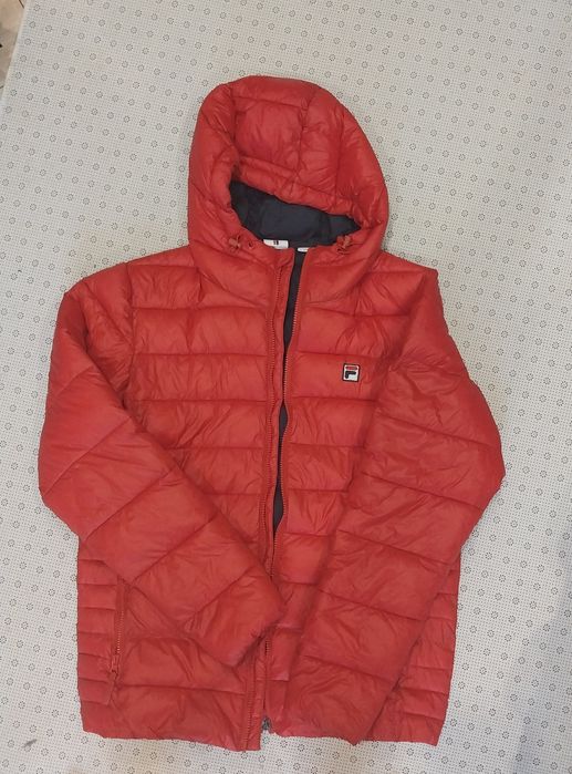 продам куртку Fila