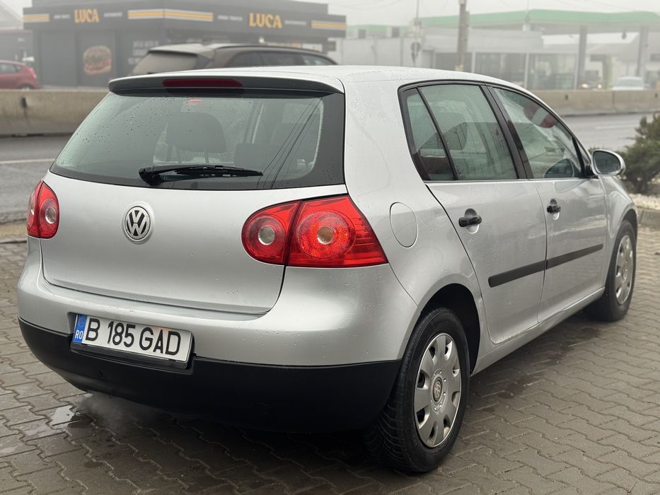 Volkwagen Golf 5 1.4 16v