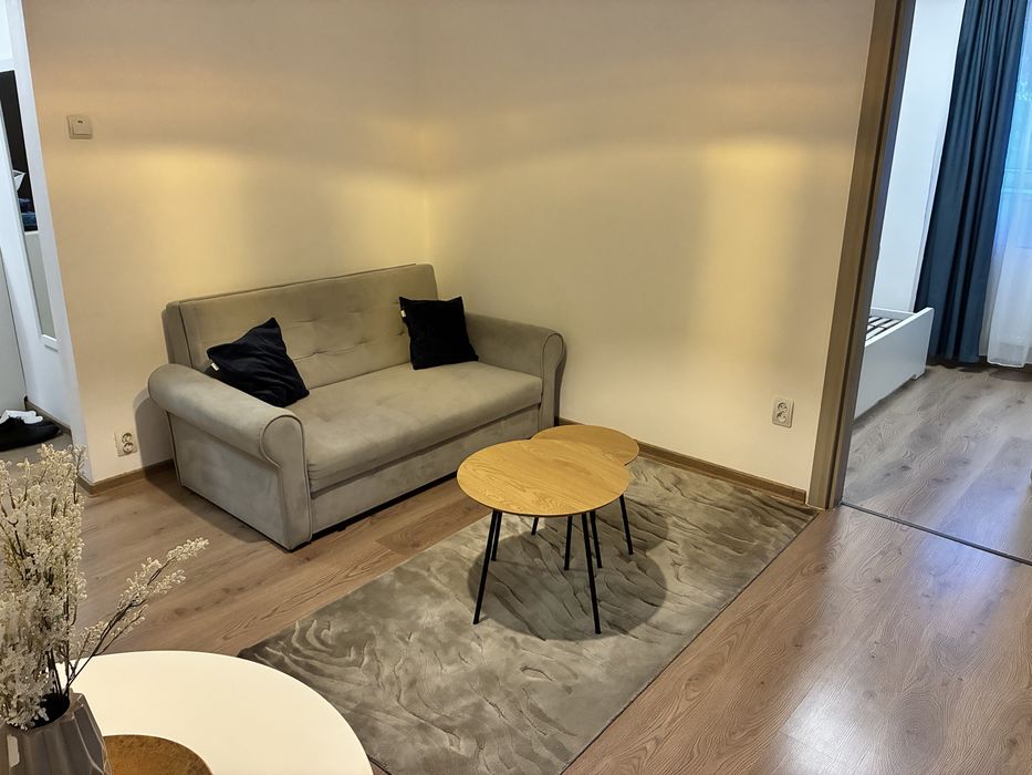 Închiriez apartament 2 camere, 36mp, Plaza Romania, etaj3