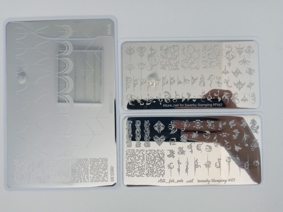 Для дизайна ногтей стемпинг