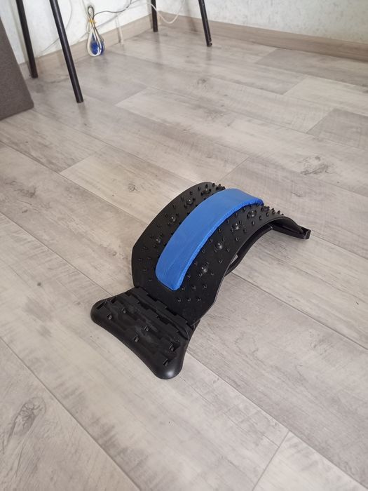 Продам растягивающий тренажёр для поясницы.