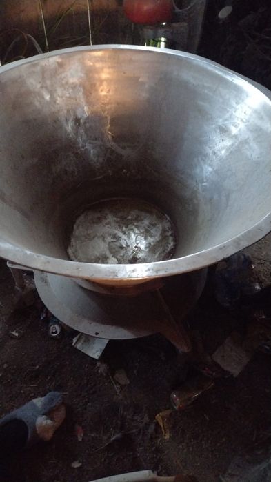 Vase inox alimentar in jur de 100 litri