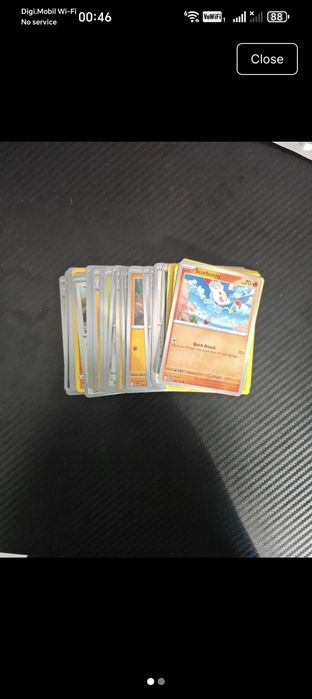 Mystery Pack Pokémon – 40 Cărți – Rare Incluse – Near Mint