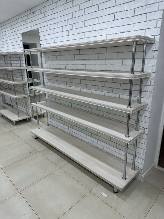 Полки, витрина для товара и прочее