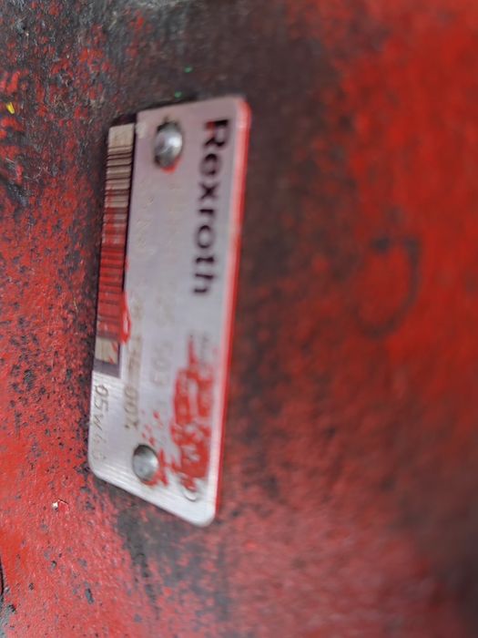 Трактор Кировец К744