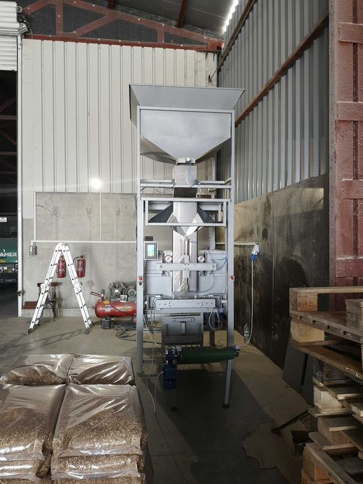 Пакетираща машина пелети