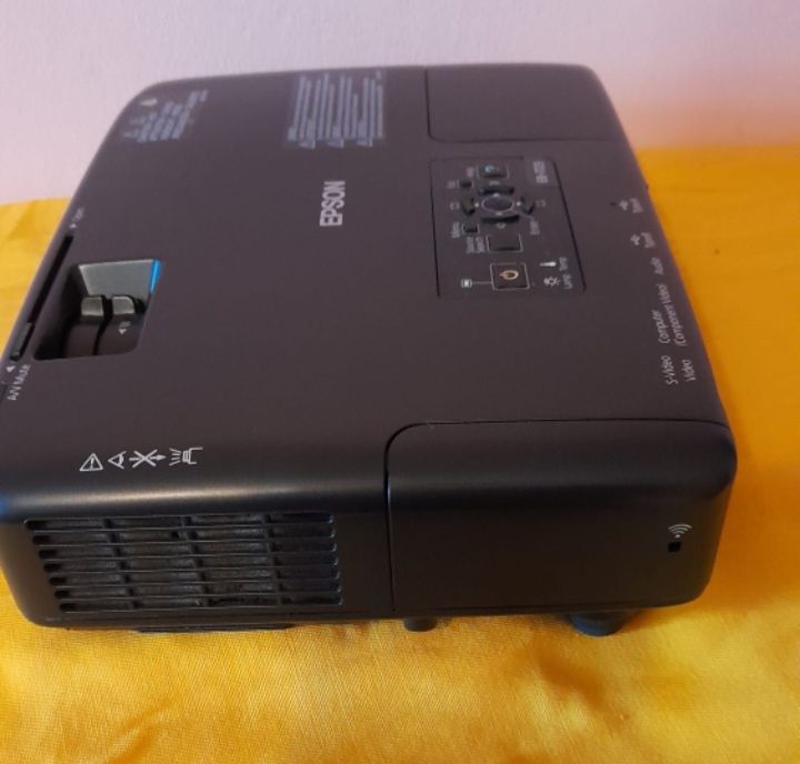 Video proiector Epson