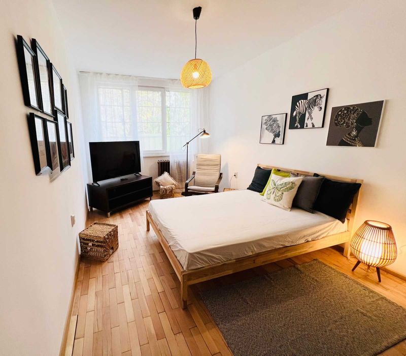 Продава се Двустаен апартамент в София, Изгрев - 55 кв.м за 2900 €/кв.м - Снимка #2