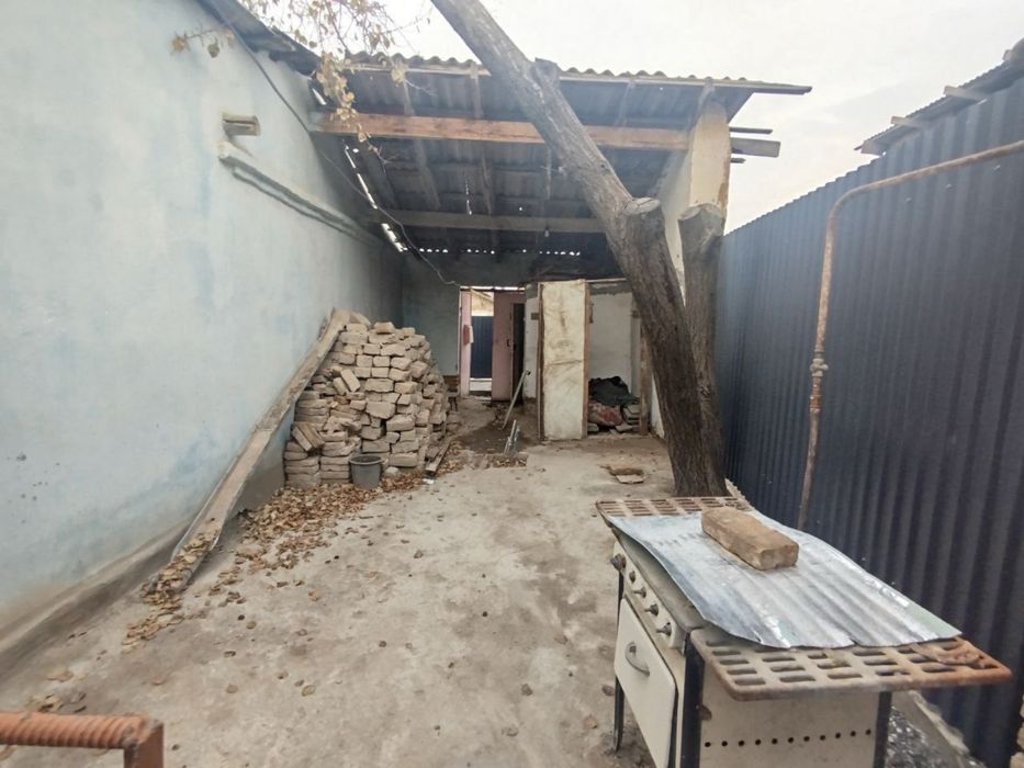 Срочно продается дом в общем дворе Гагарина