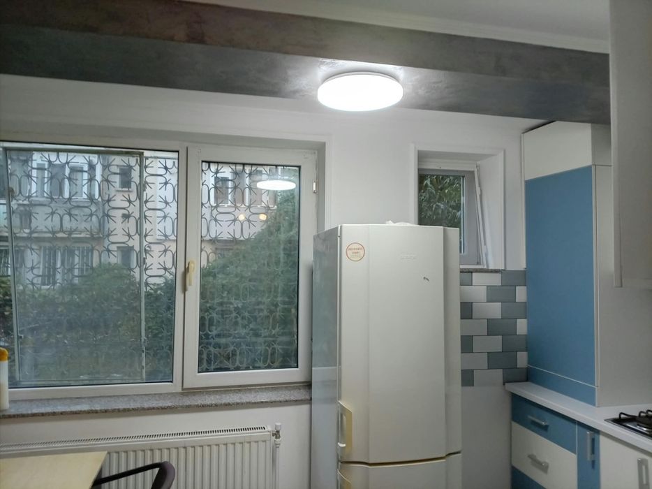 Garsoniera de închiriat