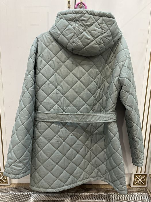 Продам весенне-осеннюю куртку