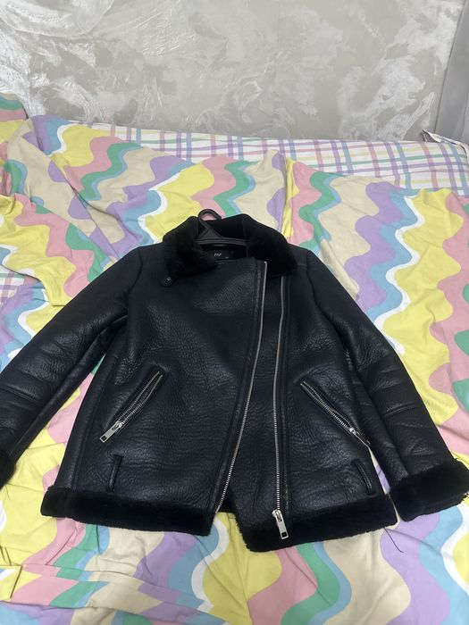 Продам дубленку женскую