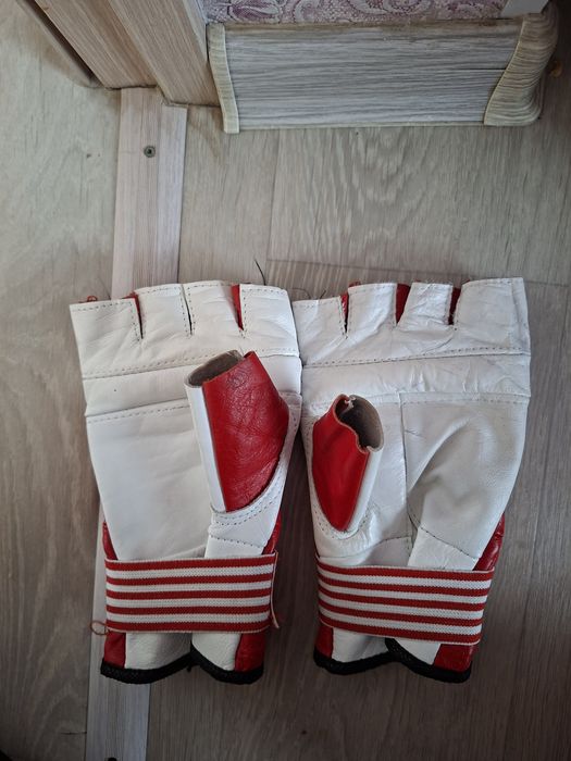 Спорт товарлар сатылады