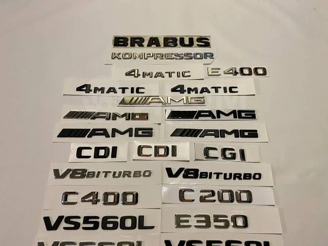 Эмблемы щильдики надписи на Mercedes-Benz Bmw land rover