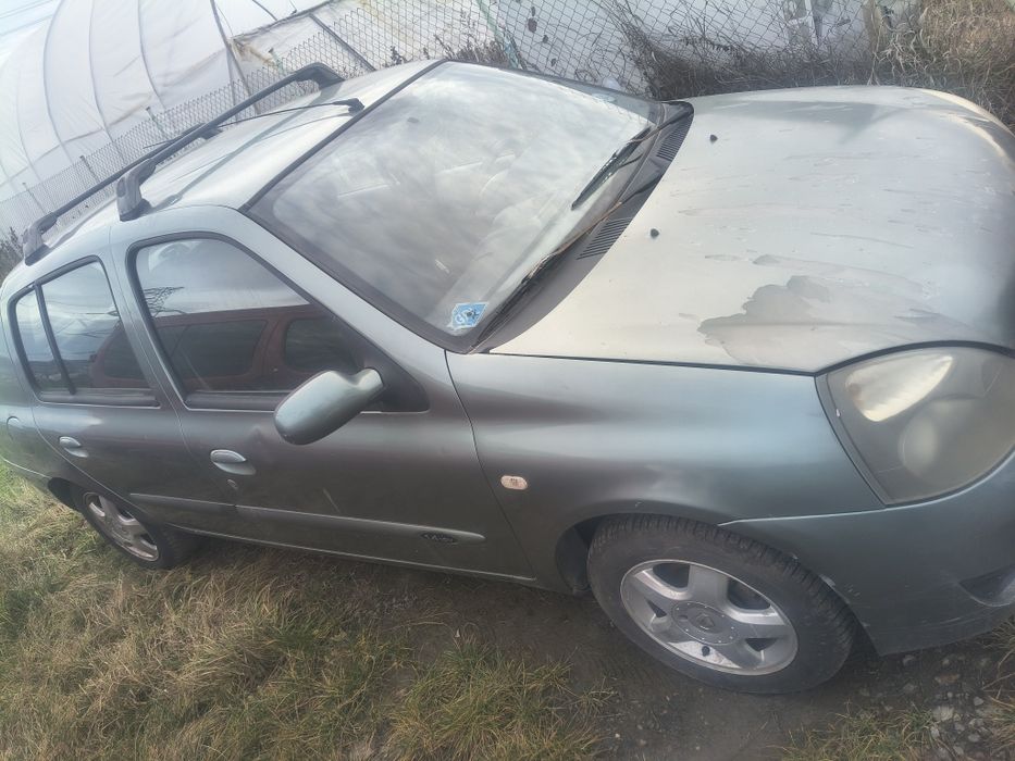 Vand renault benzina