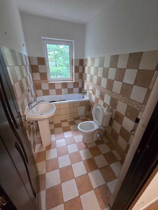 Apartament 50 mp Lucăcești