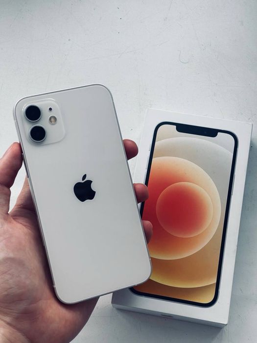 Продам Iphone 12 white
