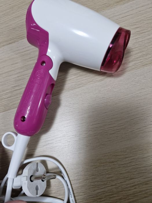 Сгъваем сешоар Philips Essential