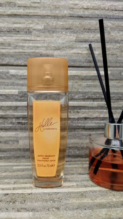 Cacharel Amor Amor love festival, Halle Berry