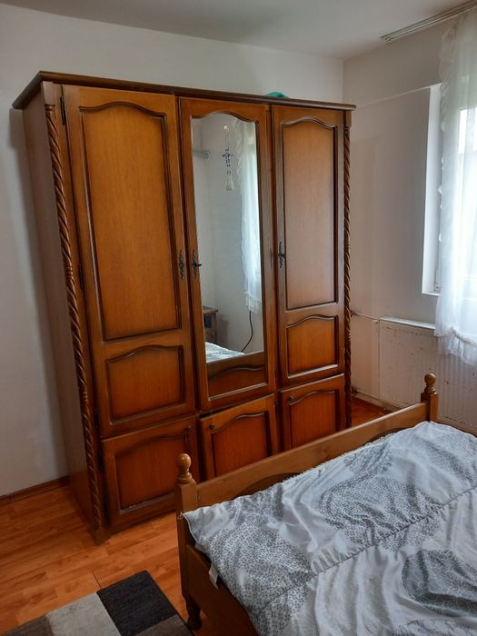 Garsonieră de vânzare