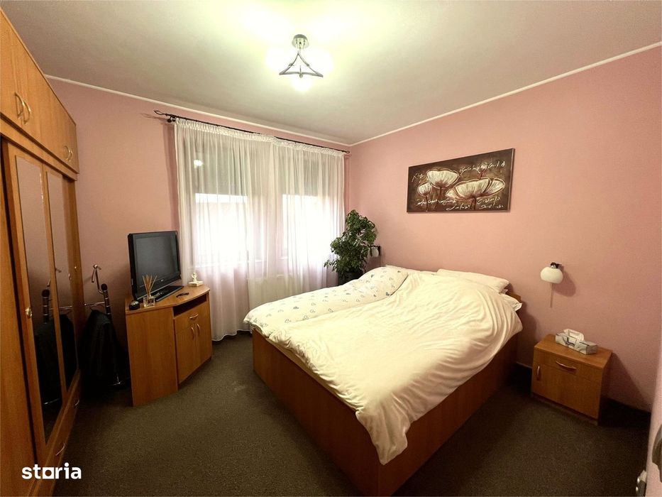 Apartament 3 camere, zonă premium, aproape de centru
