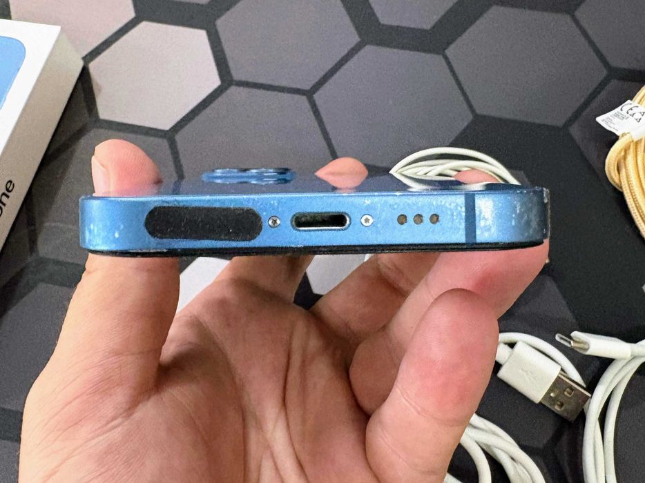 iPhone 13 128GB Blue – Face ID проблем | Пълен комплект