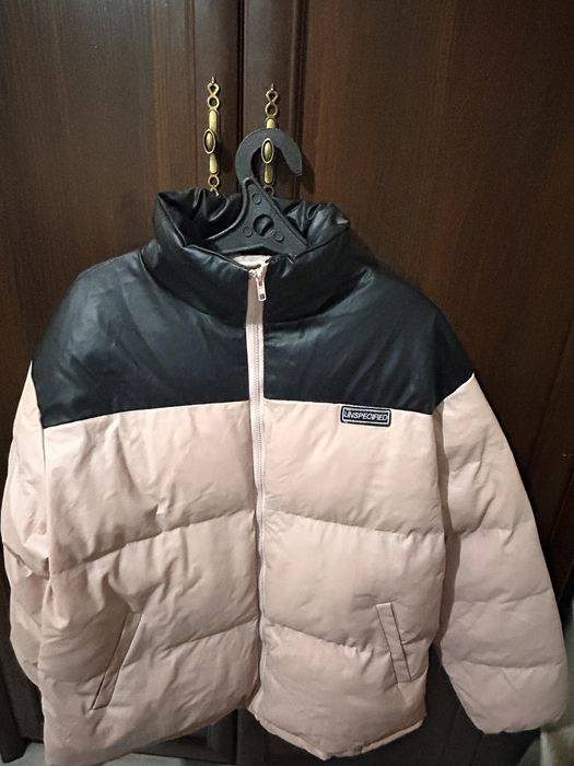 Куртка зимнаяя в отличном состояние