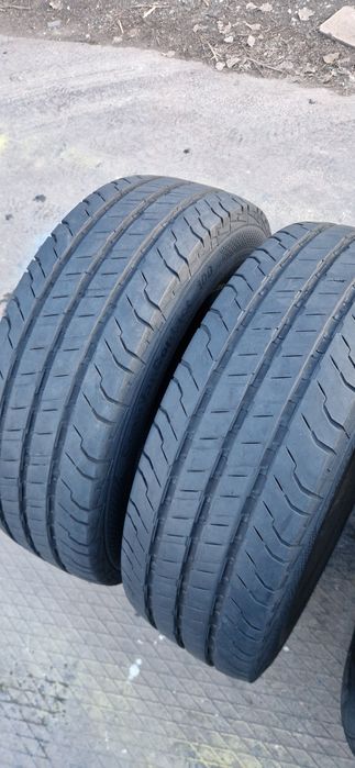 2 Anvelope Continental 215 70 R15C de vara