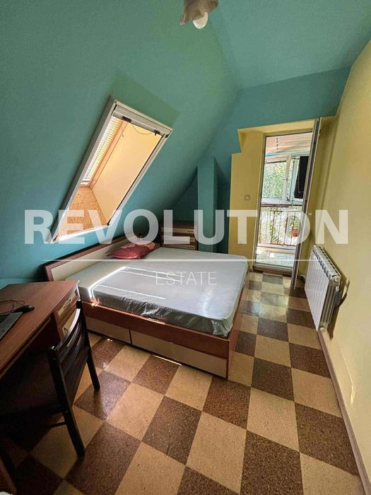 Дава се под наем Тристаен апартамент в Пловдив, Мараша - 100 кв.м за 450 € - Снимка #3