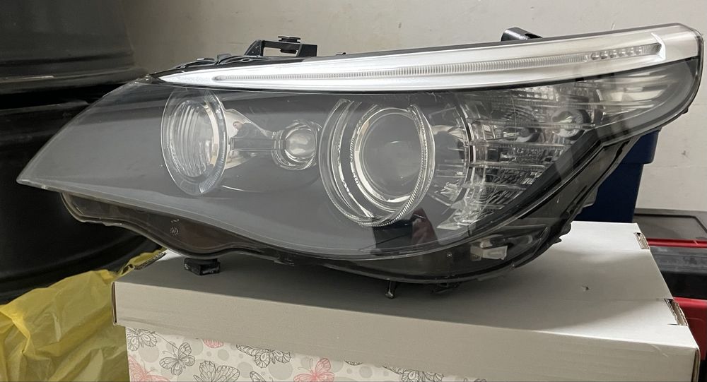 Ляв Фар за BMW E60 фейс с завиване