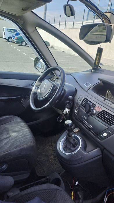 Продавам Автомобил