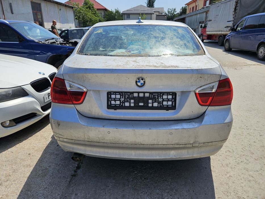 Piese auto BMW e90 318i non-lci volan stanga