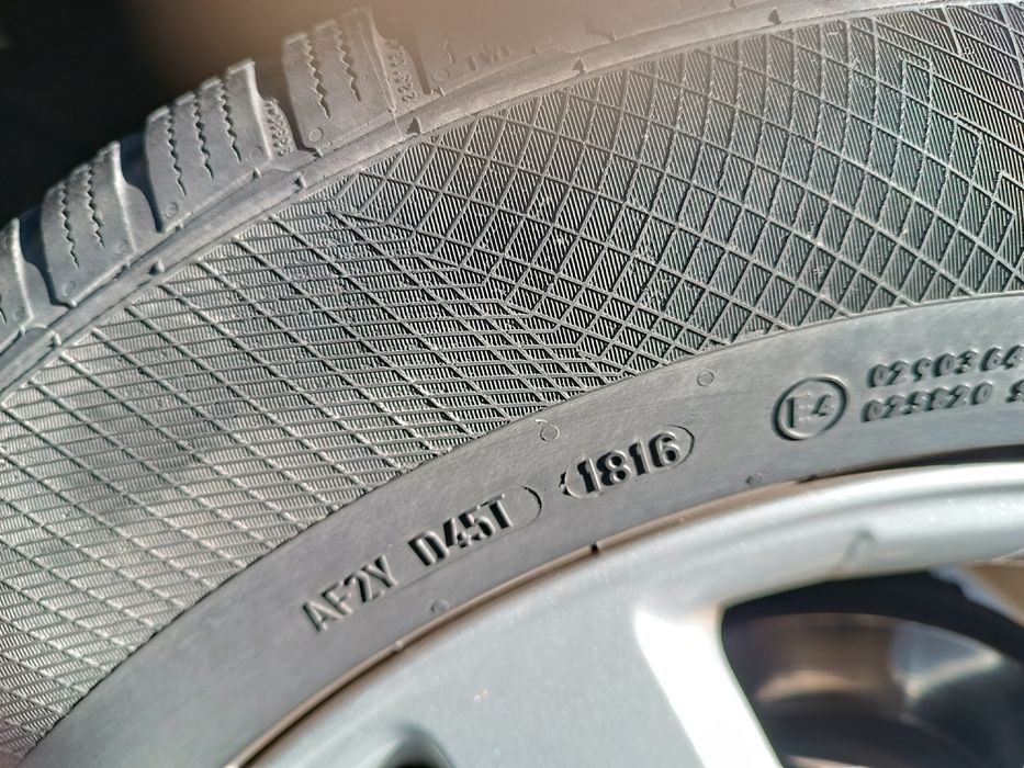 Гуми с джанти 17" за Хонда ЦРВ